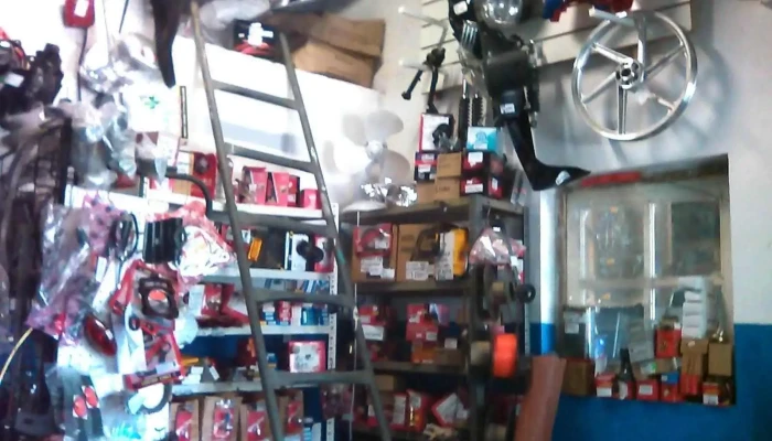 Gomeria Ronadelfiya -  Tienda De Ruedas - La Barra