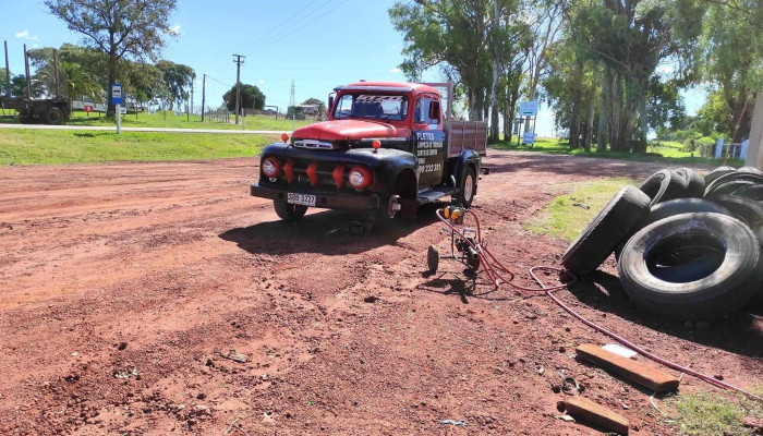 Gomeria Taller De Reparacion De Automoviles - Mercedes