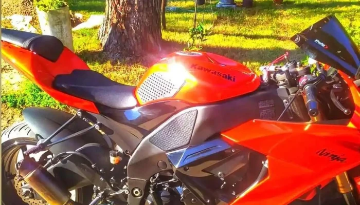 GRAFMoto - 27100 Chuy