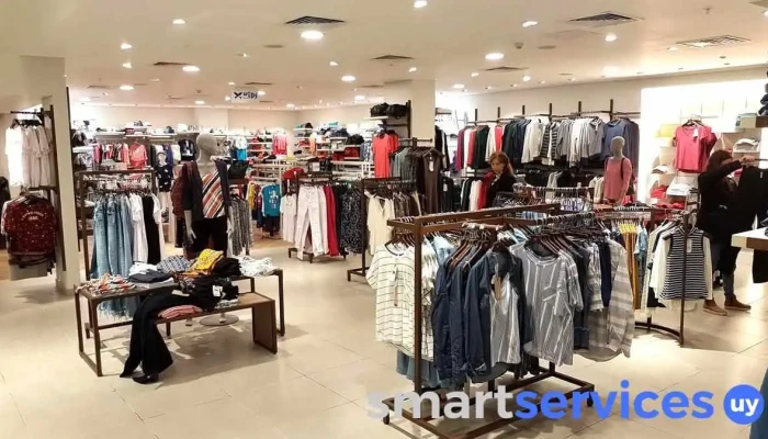 Hering - Av. Luis Alberto De Herrera 1290