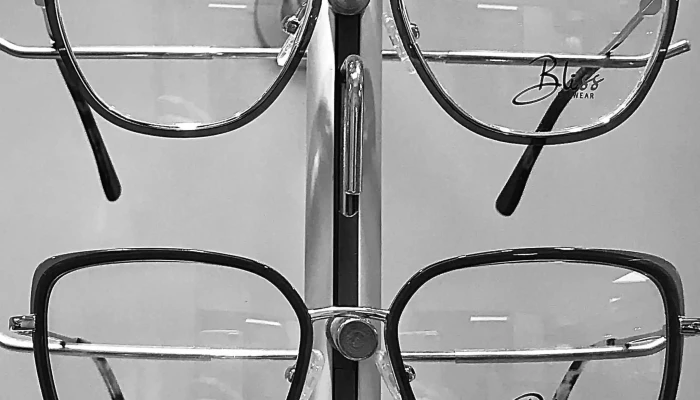 Infinito Servicios Opticos   Casa Central Horario - Montevideo