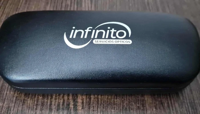 Infinito Servicios Opticos   Tres Cruces Sitio Web - Montevideo