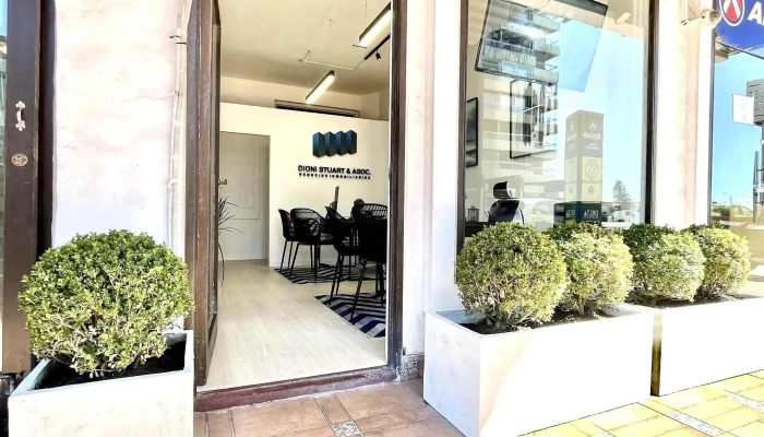 Inmobiliaria Dioni Stuart Asoc Del Propietario - Punta del Este