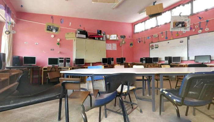 Instituto De Ensenanza Secundaria Fotos - La Floresta
