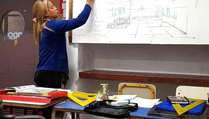 Instituto De Ensenanza Secundaria No 1 De Toledo Videos - Toledo
