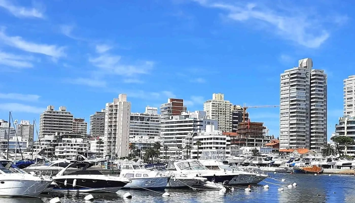 Inver Turismo Y Transporte -  Numero - Montevideo