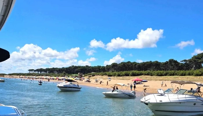Isla De Lobos E Isla Gorriti -    Crucero Samoa Ubicacion - Punta del Este