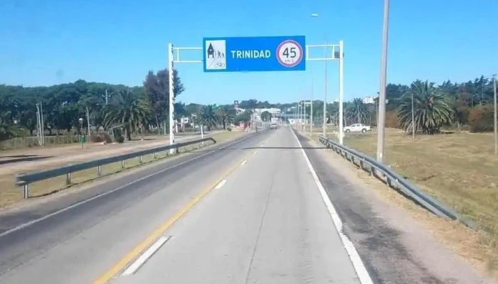 Juan Aceredo Transportes - 60008 Guichón