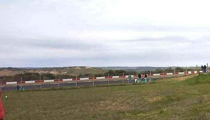 Larratea Neumaticos Videos - Rivera