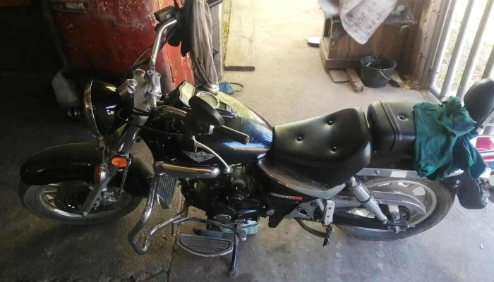 Leo motos - 15500 Villa Aeroparque
