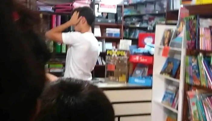 Librería Oliva - Cnel. Pablo Zufriategui 1036