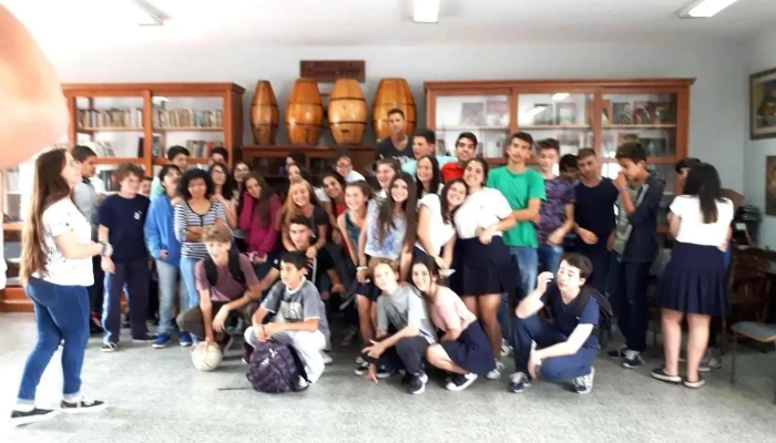 Liceo De Piriapolis Jose Luis Invernizzi Edificio - Piriápolis