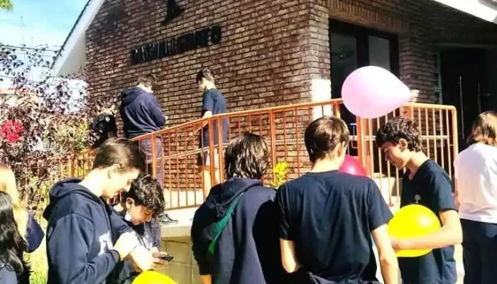 Liceo Federico Garcia Lorca Comunidad - Montevideo
