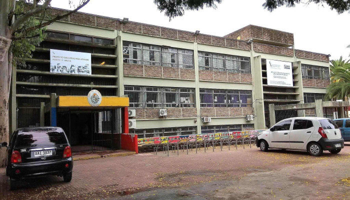 Liceo Ndeg 19 Ansina Direccion - Montevideo