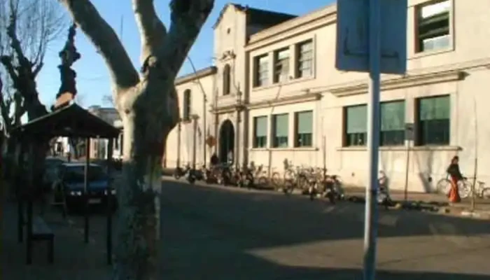 Liceo Ndeg1 Edificio - Treinta y Tres