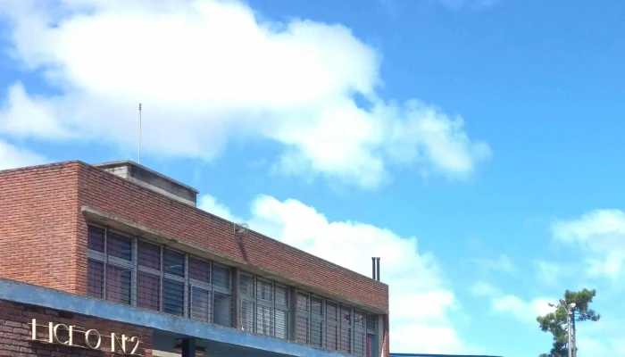 Liceo No 2 Salinas - Salinas