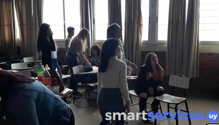 Liceo No 61 Cerro Videos - Montevideo