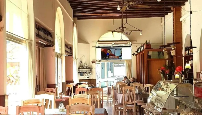 Lo D'Pepe (Parrilla Restaurant) - 70100 Carmelo