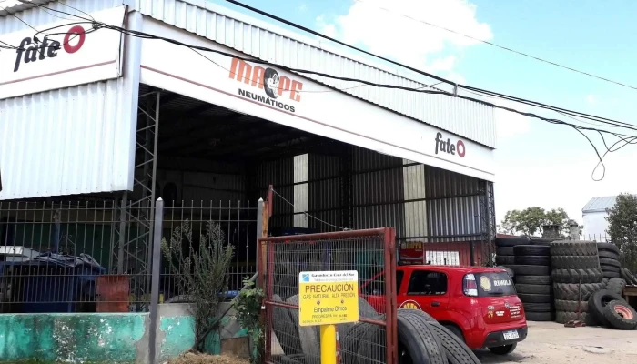 Ma Pe Neumaticos Servicio De Restauracion De Automoviles - Barros Blancos