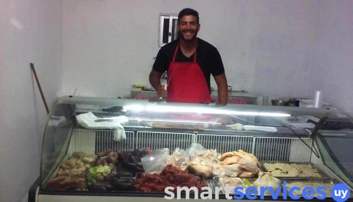 Maxi Pollo - 12200 Montevideo