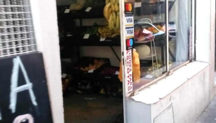 Mercadito Roxlo - 11200 Montevideo