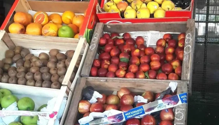 Mercadito Y Verduleria - Av. De Las Instrucciones