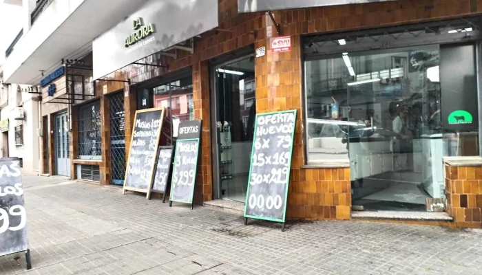 Mercado de carnes La Aurora - 11800 Montevideo