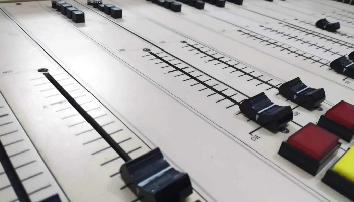 Metropolis Fm Comentarios - Montevideo