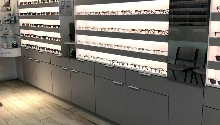 Optica Americana Del Propietario - Montevideo