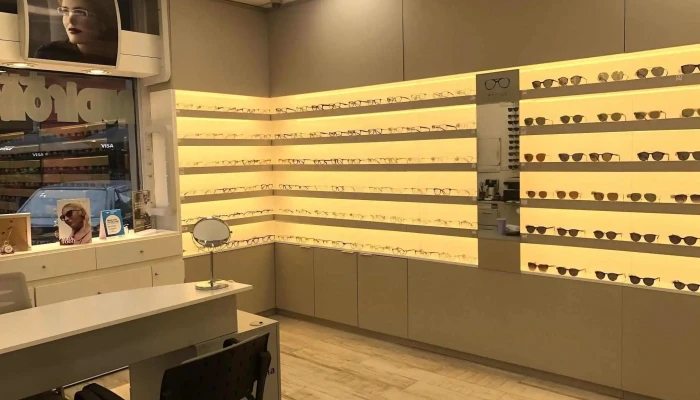 Optica Americana Del Propietario - Montevideo