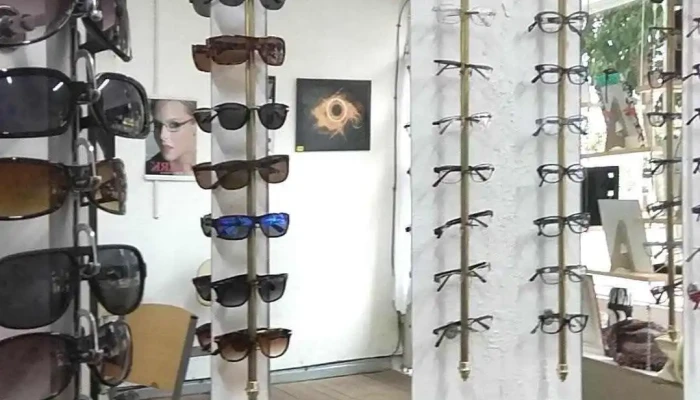 Optica Del Pinar -  Interior - Santa Rosa