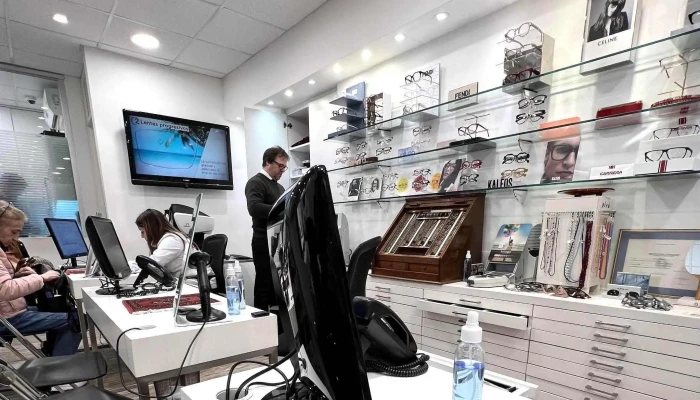 Optica Estela Jinchuk Zona - Montevideo