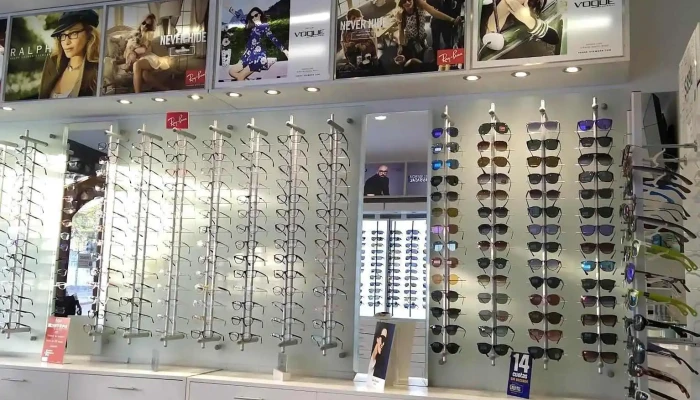 Optica Parodi -  Interior - Libertad