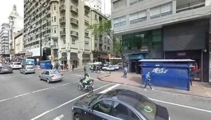 Optica Vision 2000 -  Cerca De Mideg - Montevideo