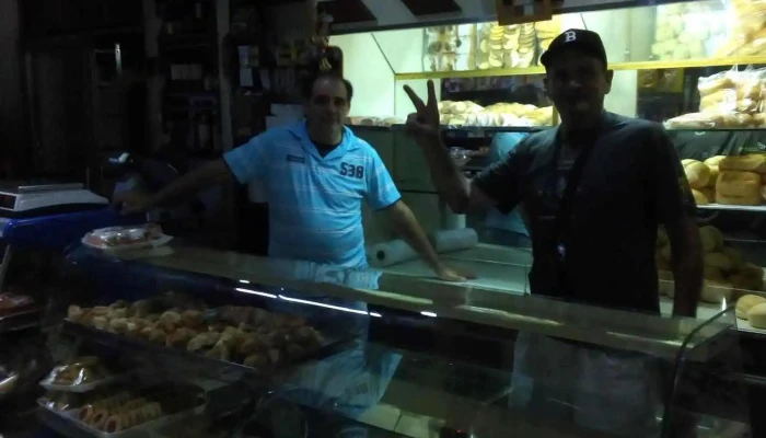 Panadería Falero - 91100 San Ramón