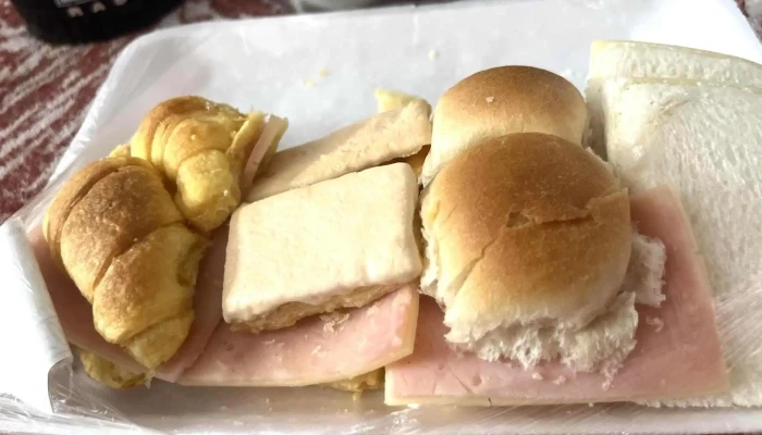Panadería La Nueva Fénix - 13000 Montevideo