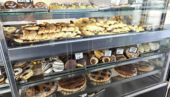 Panadería la Once - 15600 Pando
