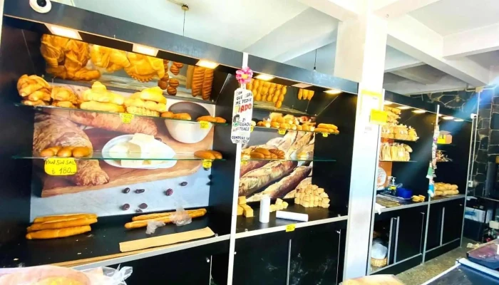 Panadería y Confitería Benjamín - 11400 Montevideo