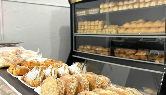 Panadería y Confitería Romana - 40000 Rivera