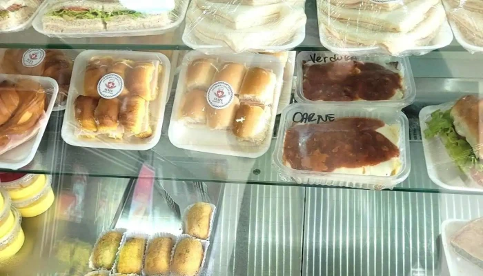 Panaderia y confiteria Suiza - 15800 Ciudad De La Costa