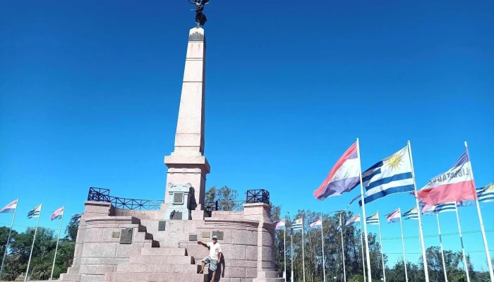 Parque Artigas -    Batalla De Las Piedras Obelisco De Las Piedras - Las Piedras