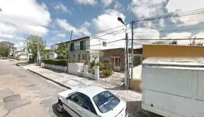 Practico Viajes Y Traslados -  Fotosdeg - Montevideo