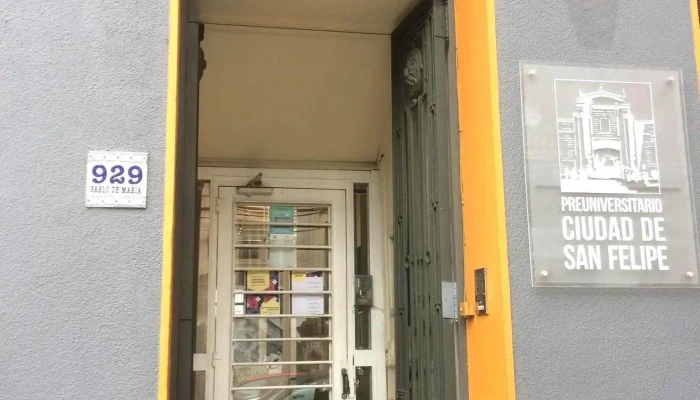 Preuniversitario Ciudad De San Felipe -  Abierto Ahora - Montevideo