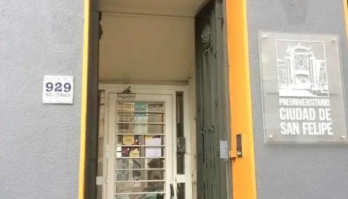 Preuniversitario Ciudad de San Felipe - Montevideo