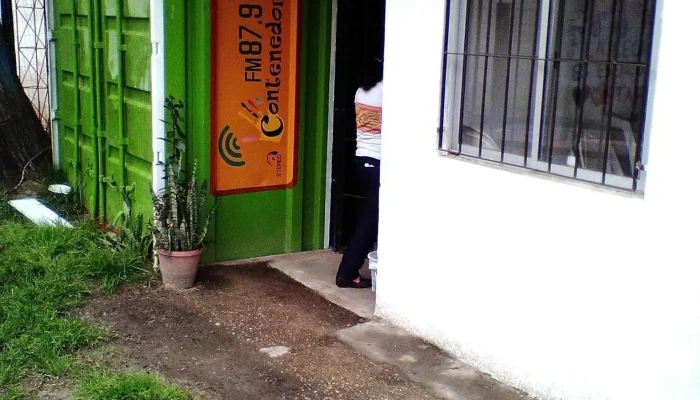 Radio Contenedor Fm 879 Instagram - Gral. Líber Seregni