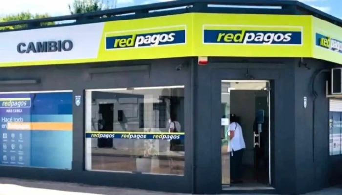 Red Pagos -  Exterior - José Pedro Varela