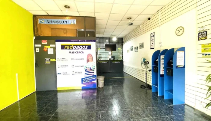 Redpagos Ariel Sayago -  Interior - Montevideo