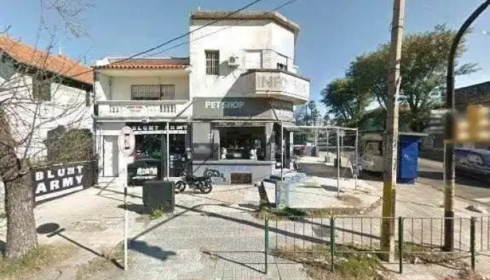 Redpagos Millan Y Castro -  Cerca De Mideg - Montevideo