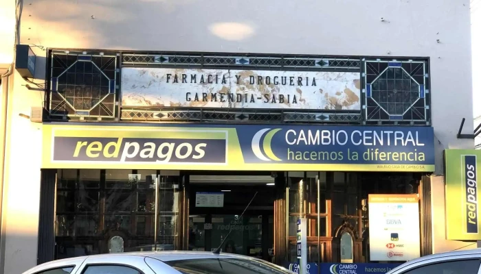 Redpagos Y Cambio Central 25 De Mayo -  Exterior - Minas