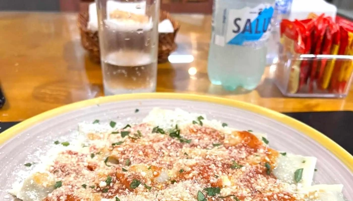Restaurant Y Pizzeria Magic -  Abierto Ahora - Artigas